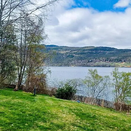 度假居 Holiday Home Innvik