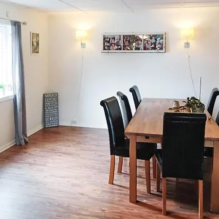 8 Person In Innvik-by Traum Casa de Férias